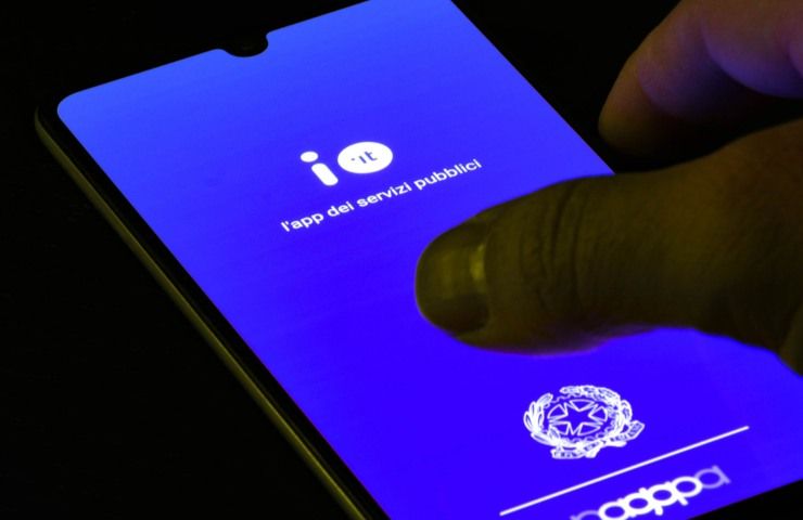 App IO