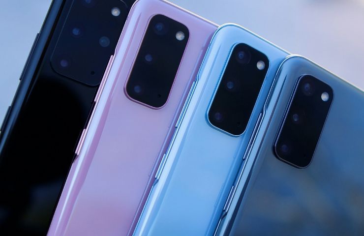 Smartphone Samsung colorati